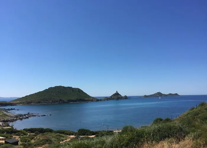 Ajaccio Magnifique T2 37M2 Centre Ville Vue Mer Au Bord De La Plage Neuf 4 Couchages Balcon Parking Prive Ferme Clim Wifi