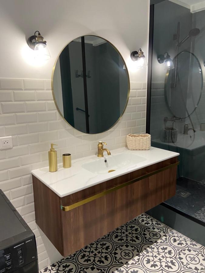 Ajaccio Magnifique T2 37m2 Centre Vue Au Bord De La Neuf 4 Couchages Balcon Parking Prive Ferme Clim Wifi