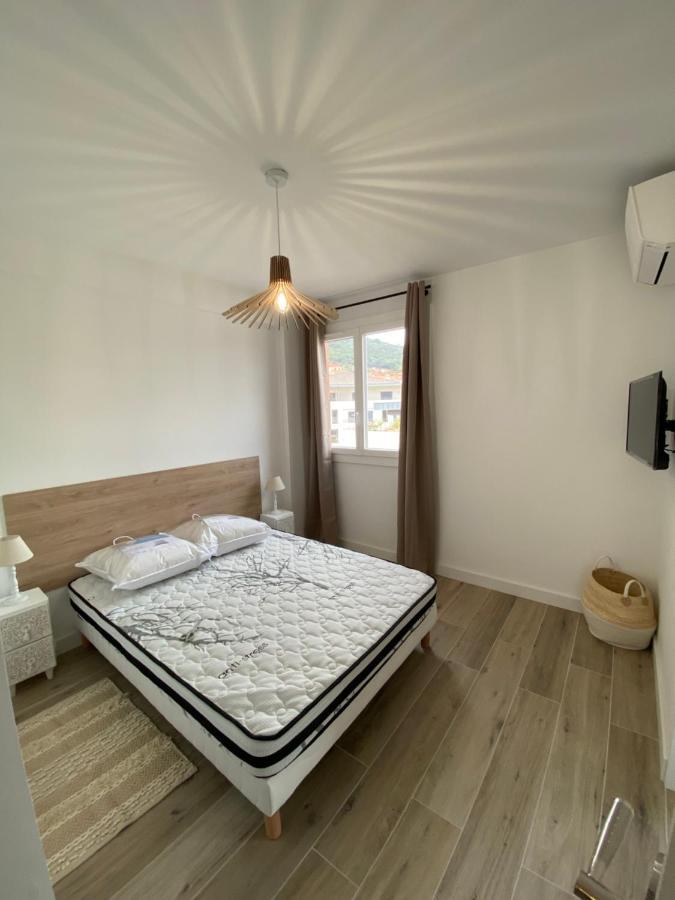 Apartment Ajaccio Magnifique T2 37m2 Centre Vue Au Bord De La Neuf 4 Couchages Balcon Parking Prive Ferme Clim Wifi