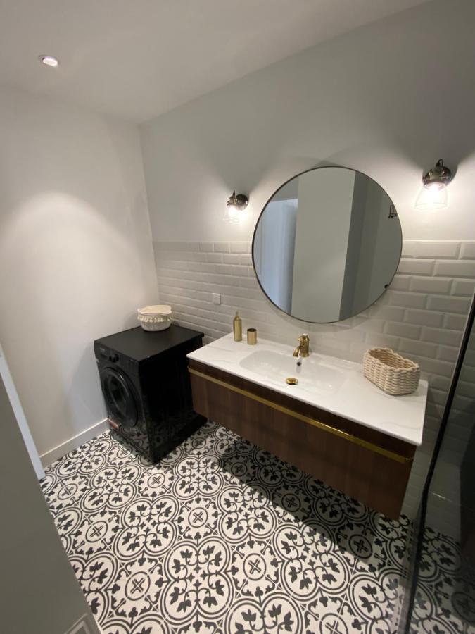Apartment Ajaccio Magnifique T2 37m2 Centre Vue Au Bord De La Neuf 4 Couchages Balcon Parking Prive Ferme Clim Wifi